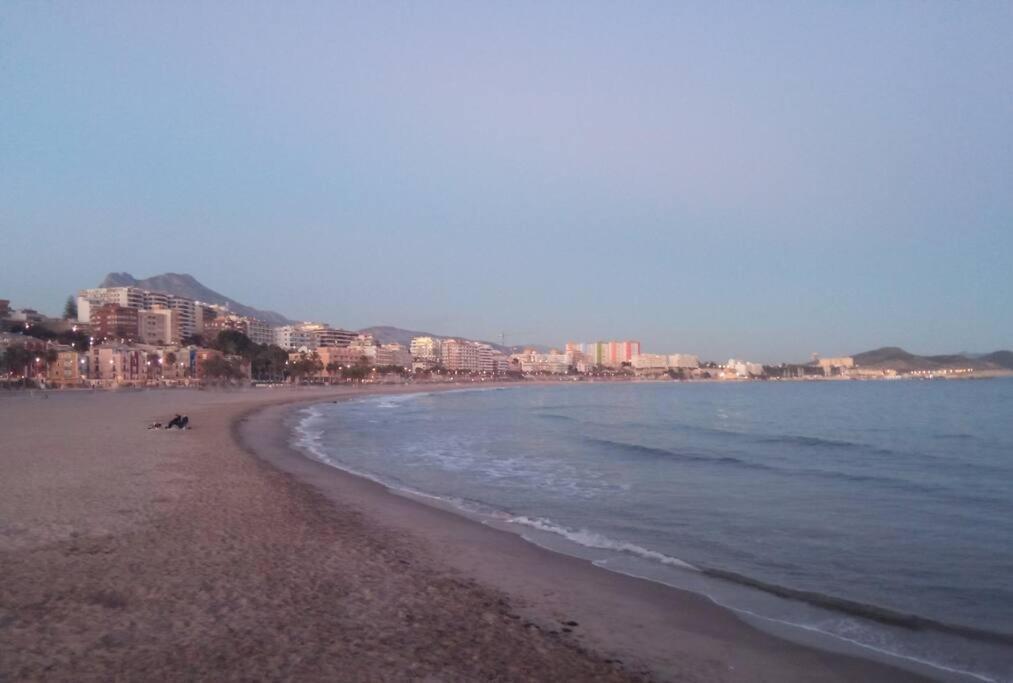 شقة فيياخويوسا  في Vivienda De 80M Cuadrados A Dos Minutos Del Mar المظهر الخارجي الصورة